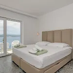 Lägenhet Deluxe Seaview Kennedy Ii *