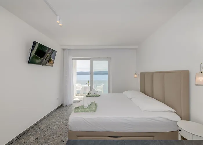 Deluxe Seaview Kennedy Ii Apartment *