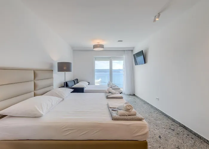 Deluxe Seaview Kennedy Ii * Mimice