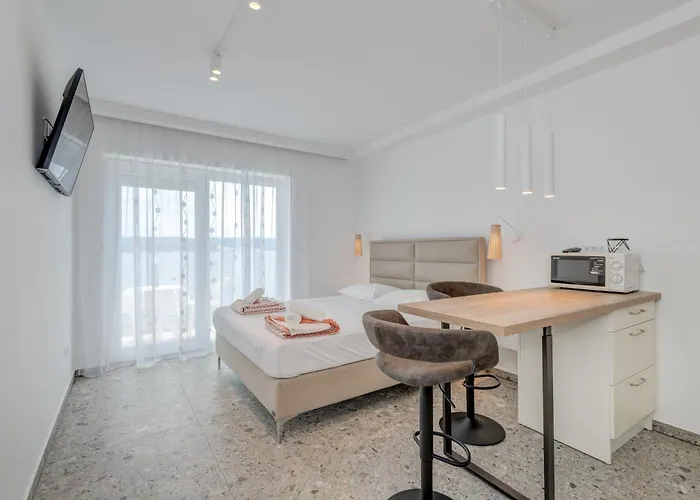Apartment Deluxe Seaview Kennedy Ii