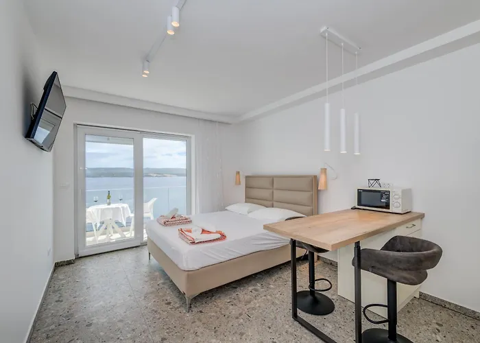 Apartment Deluxe Seaview Kennedy Ii Mimice
