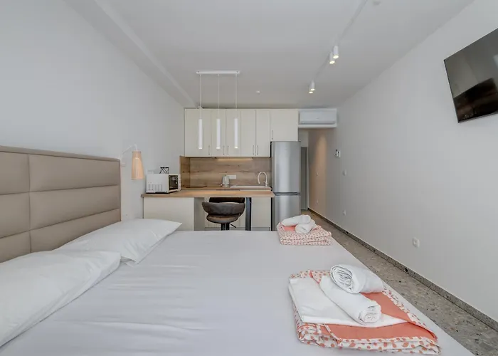 Apartment Deluxe Seaview Kennedy Ii Mimice