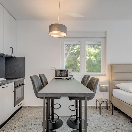 Apartman Deluxe Seaview Kennedy Ii Mimice